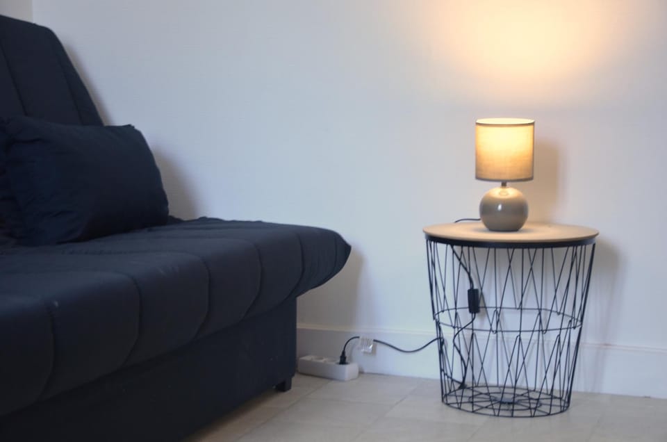 AU BORD DE L'EAU studio 1 Apartment in Nouvelle-Aquitaine