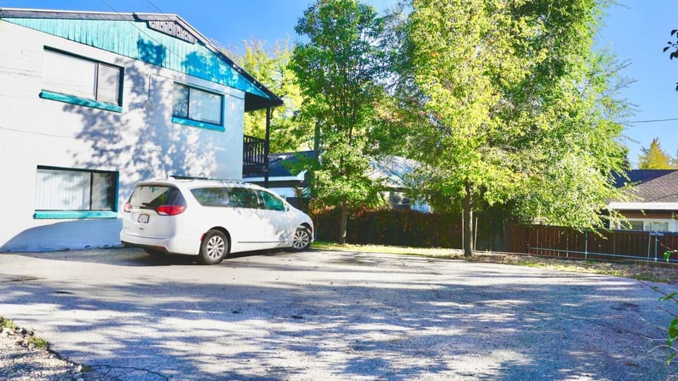 Convenient 1 bedroom Near U of U,Hospital,Downtown House in Salt Lake City