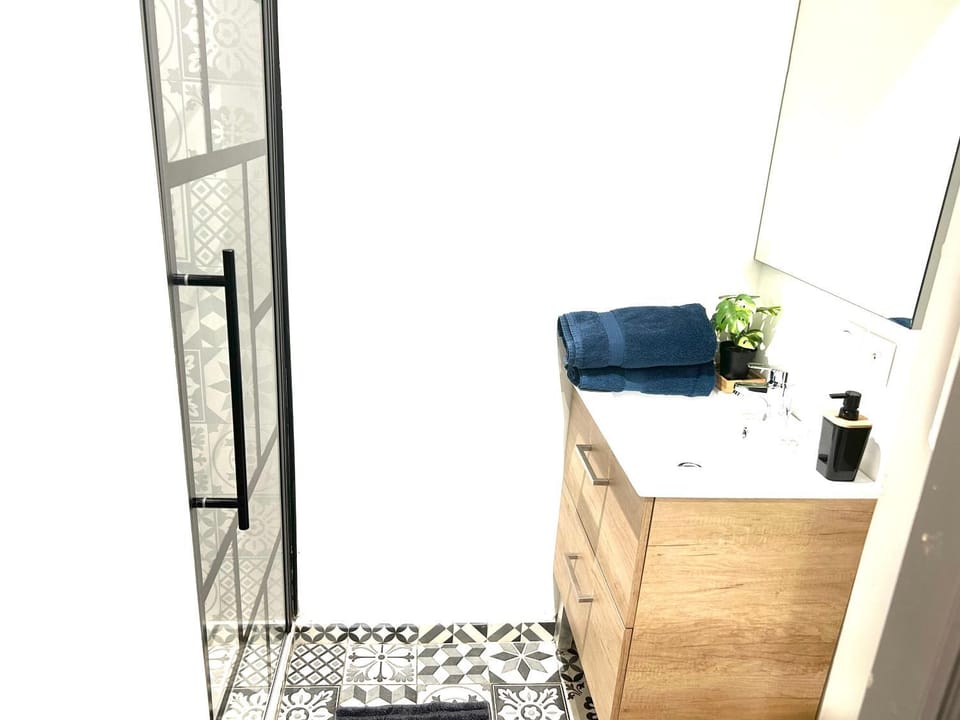 Hypercentre Toulouse 10 joli studio climatisé Apartment in Toulouse
