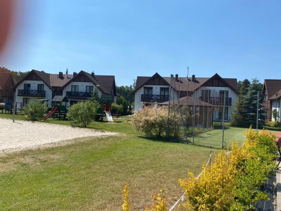 Apartament szafirowy z basenem koło Łeby Apartment in Pomeranian Voivodeship