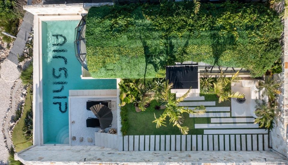 Property building, Swimming pool