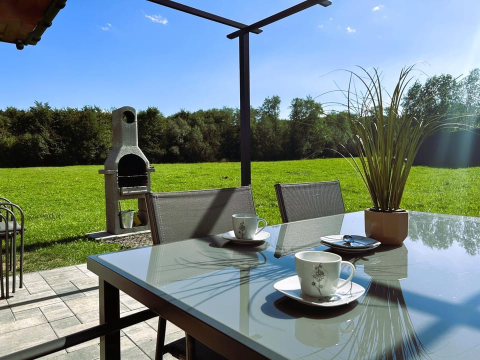Spring, Day, Garden, Coffee/tea facilities, Garden view