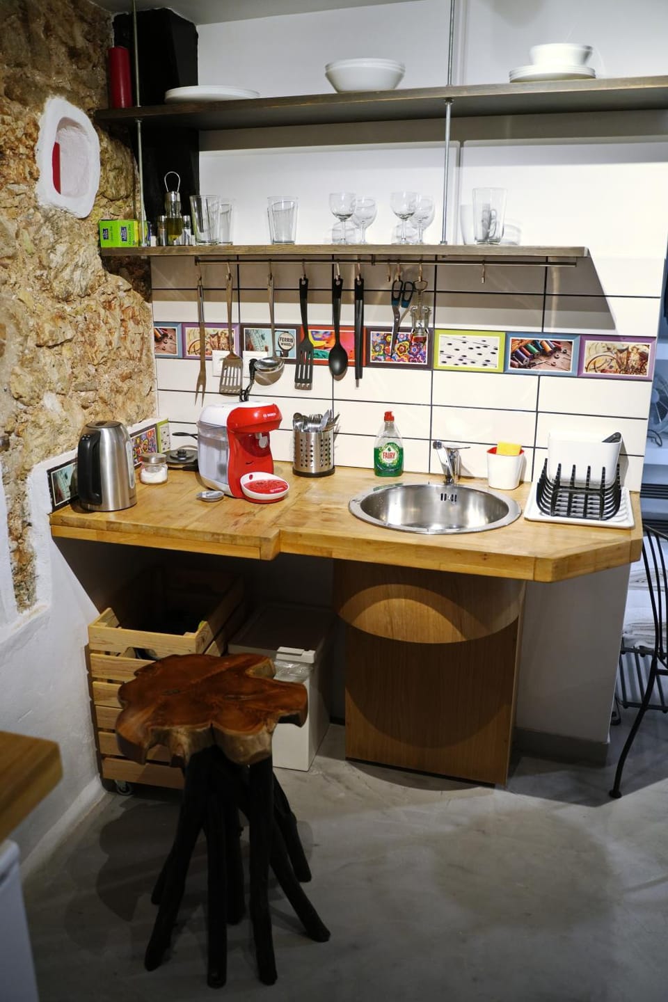 Kitchen or kitchenette