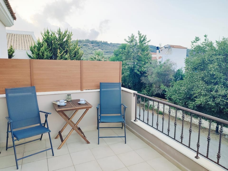 Natural landscape, Balcony/Terrace, Mountain view