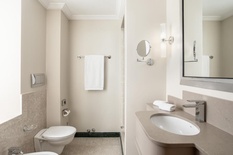 Toilet, Bathroom