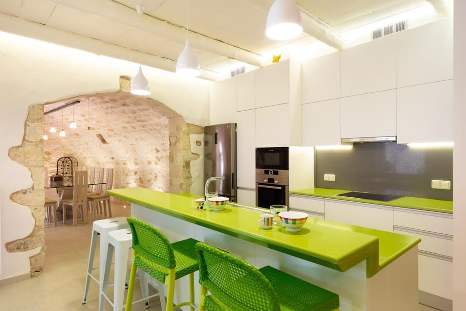 Kitchen or kitchenette, kitchen, kitchen