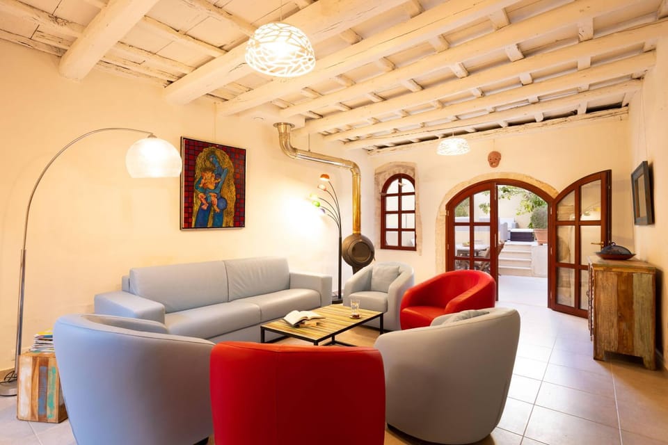 Property building, Living room