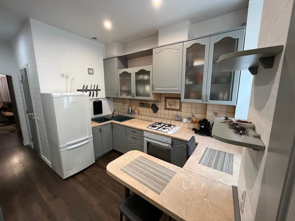Kitchen or kitchenette, minibar, pet friendly, stove