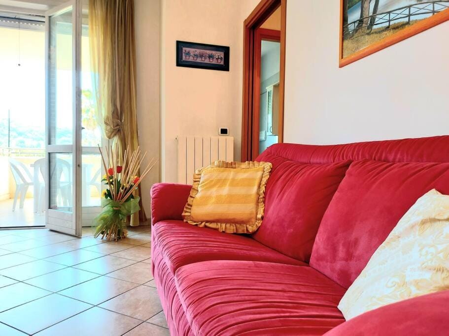-300 MT DAL MARE- Terrazza, Wifi Apartment in Grottammare