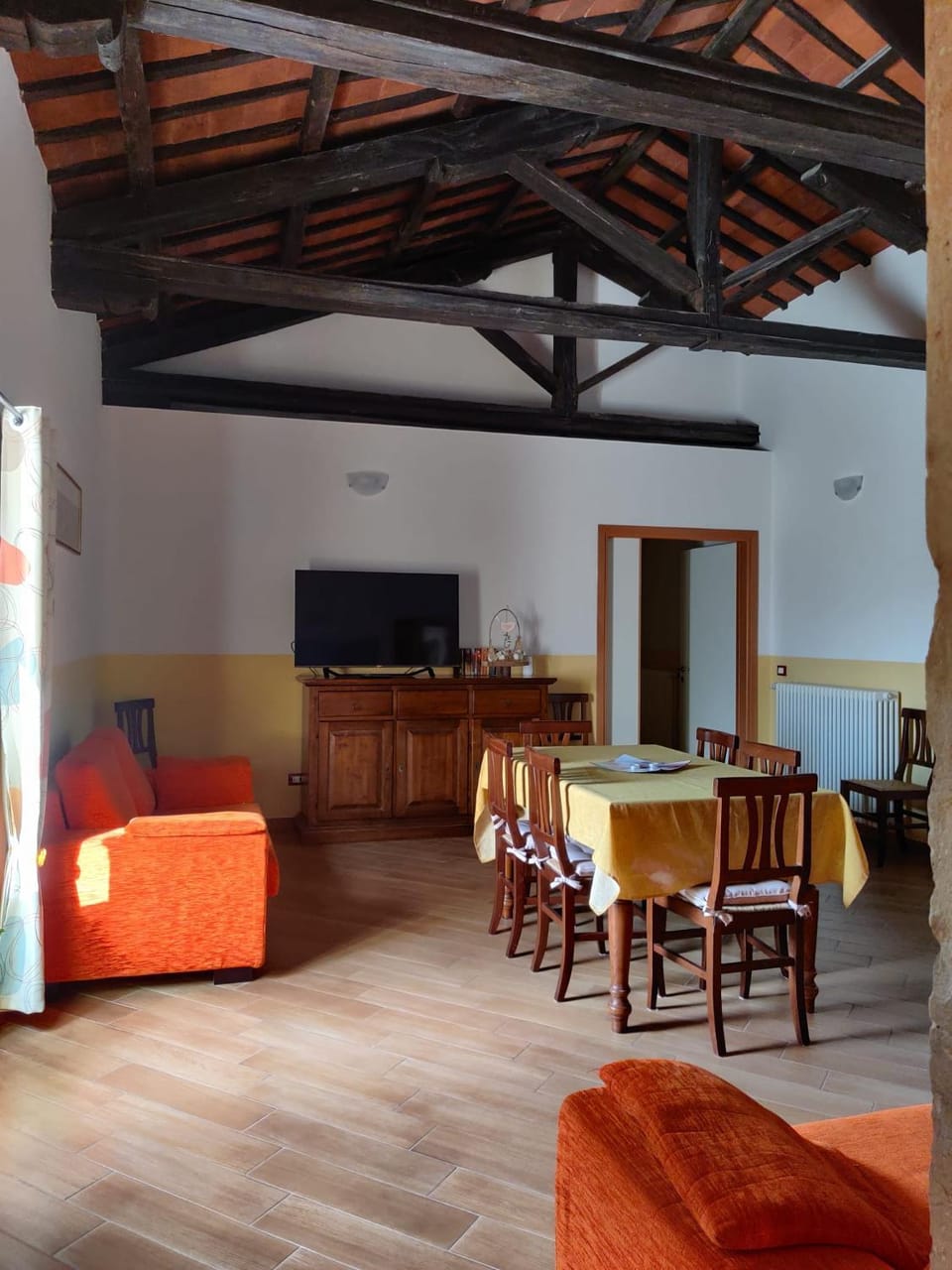 Communal lounge/ TV room, Seating area