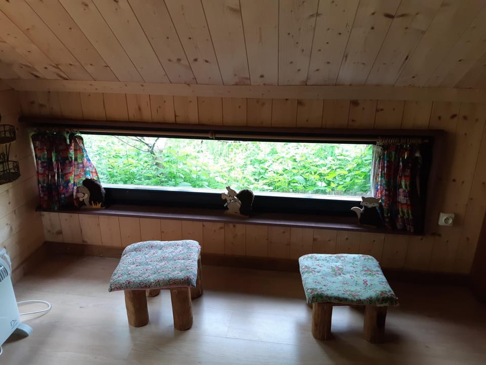 Cabane d'Augustin Campground/ 
RV Resort in Île-de-France