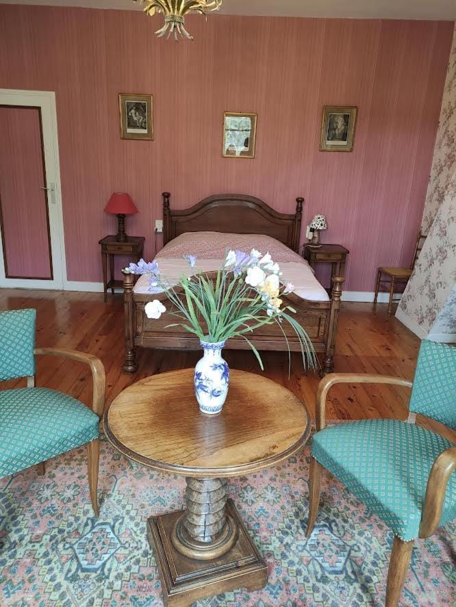 Chambres d'hôte à Rives en Seine Bed and Breakfast in Normandy