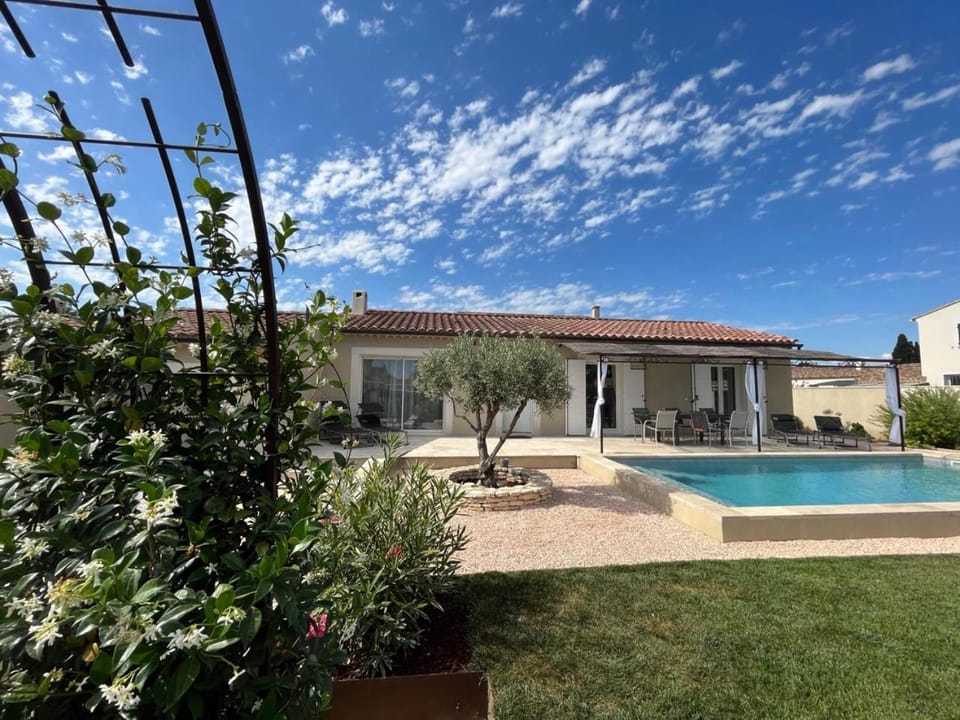 Garden, Swimming pool