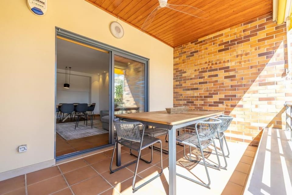 Vilamoura Hideaway - Golf, Pool & Beach Apartment in Olhos de Água