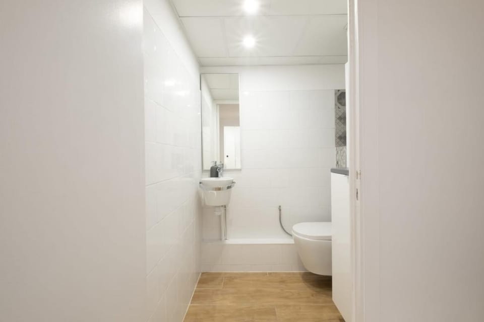 Comfy apartment with residential swimming pool Apartment in Cannes