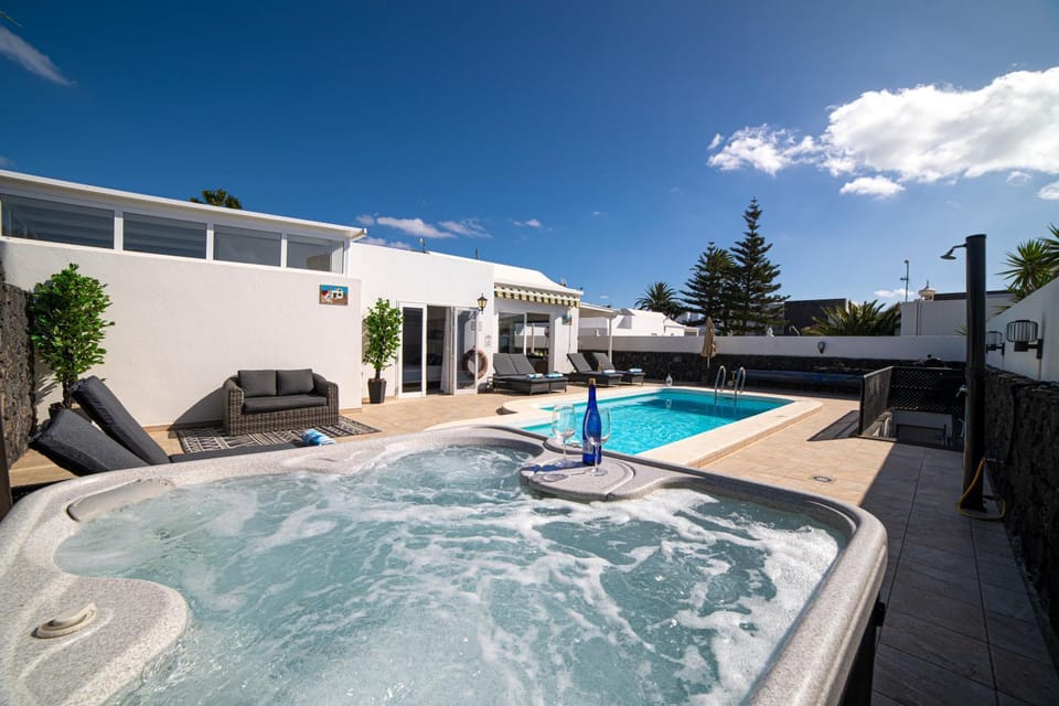 Villa Amigo Villa in Puerto del Carmen