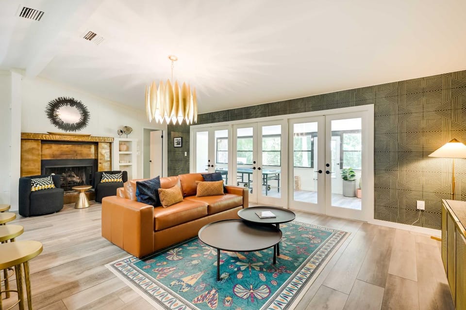 Riverfront Cottage in Homosassa: 'Chateau Relaxo' House in Florida