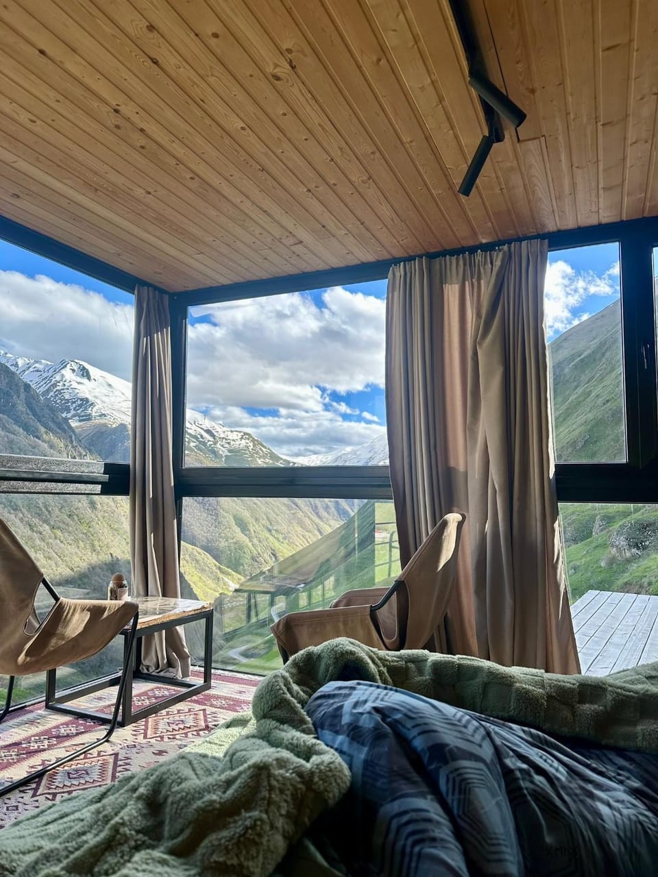 Pirdapira Apartment in Georgia