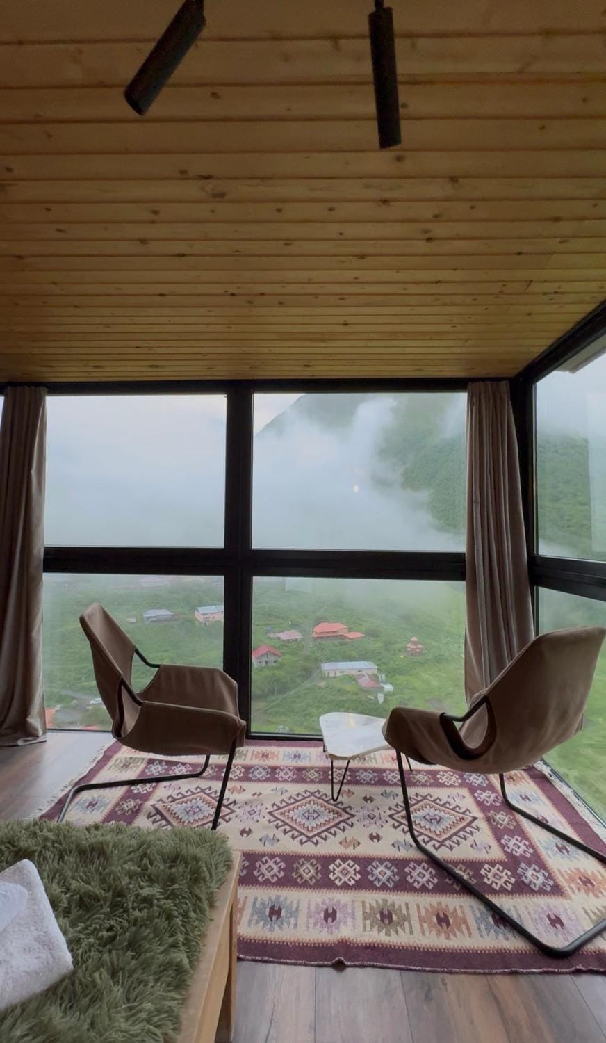 Pirdapira Apartment in Georgia