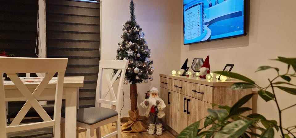 TV and multimedia, Dining area
