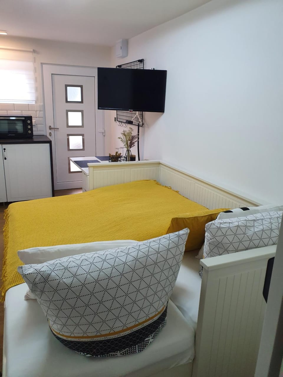 Studio-Apartment kontaktloser Check-in Apartment in Friedrichshafen