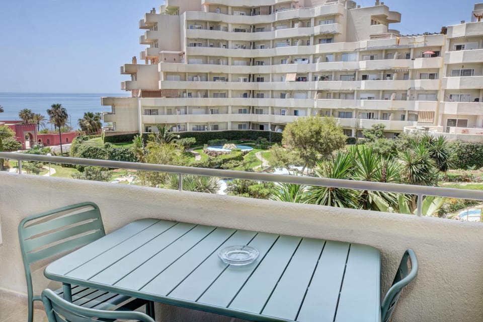 Palm apartment - C&G Benal Beach Apartment in Benalmadena
