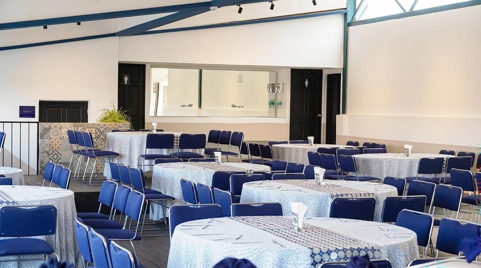 Meeting/conference room