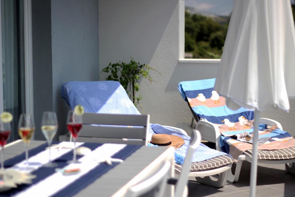 sunbed