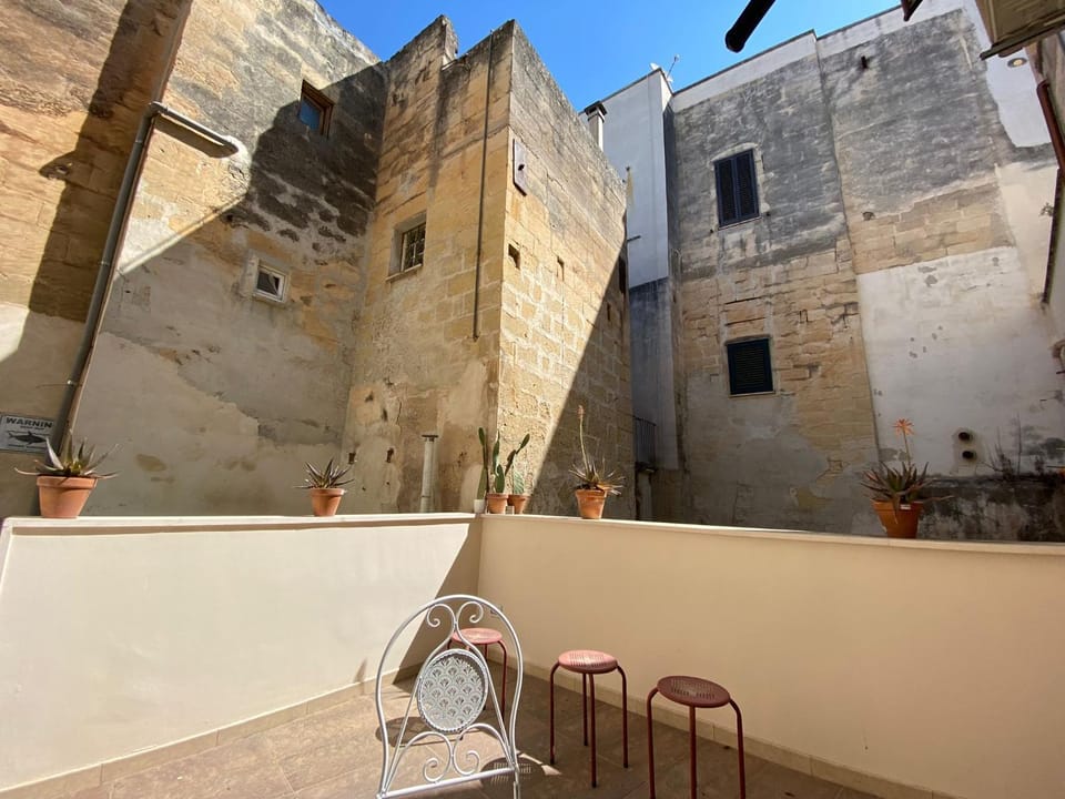 Balcony/Terrace, Balcony/Terrace