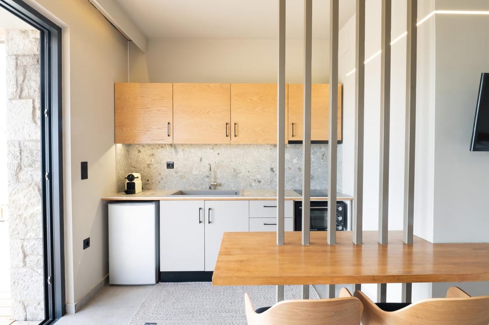 Dining area, oven, stove, kitchen