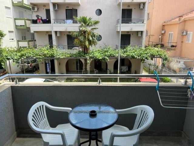 DMD APARTMANI Apartment in Budva