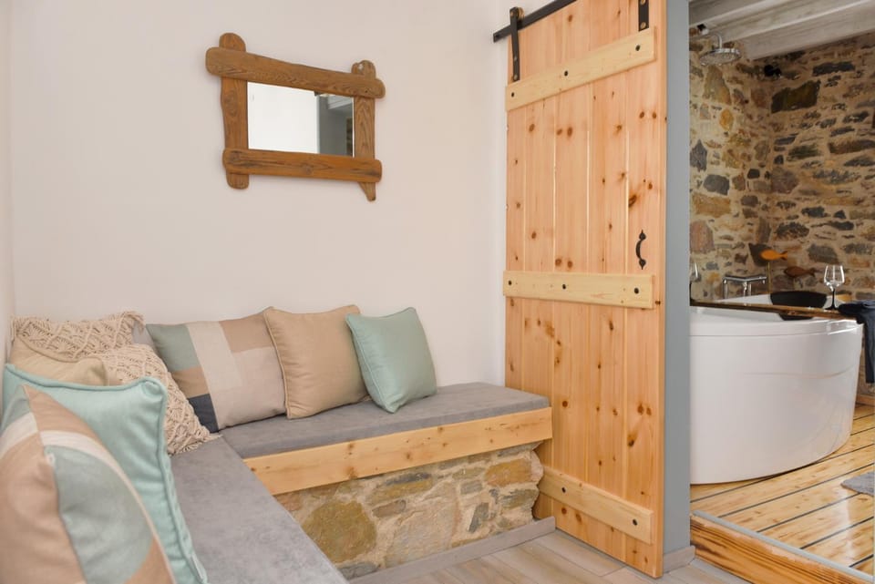 Tramuntana Apartment in Decentralized Administration of the Aegean
