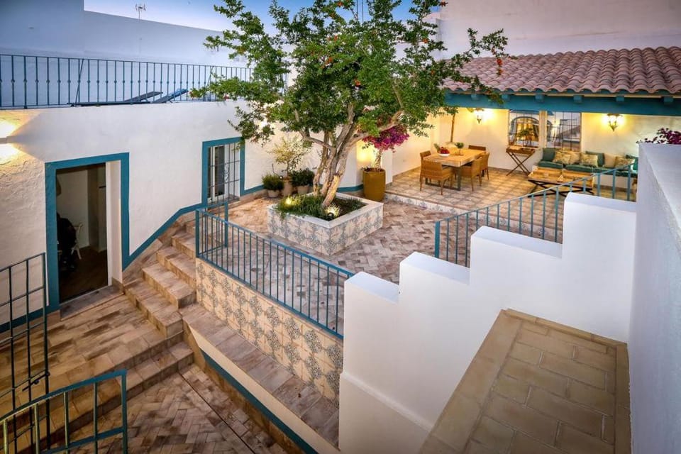 El patio de Cristóbal Colón Apartment in Ayamonte