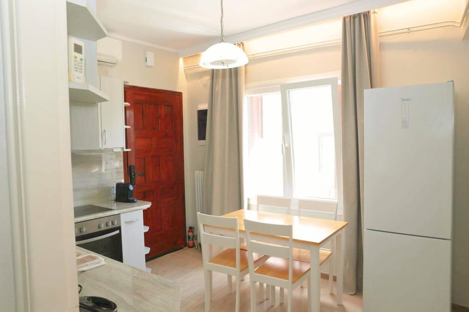 Dining area, kitchen, kitchen