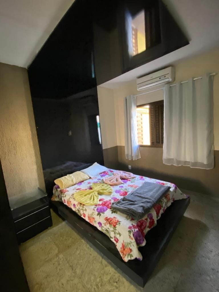 Casa em condomínio fechado-8 minutos do shop.Flamboyant Villa in Goiania