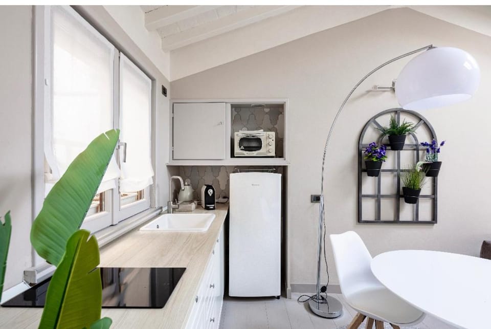 HOUSE Cavour 24 In the heart of Downtown Parma Apartment in Parma