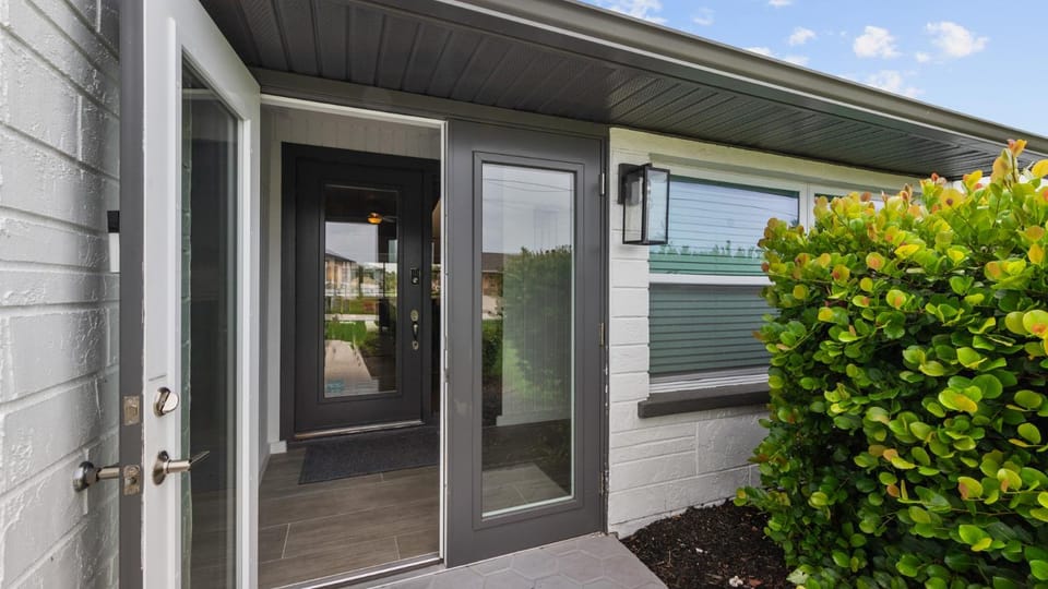Sea La Vie House in Cape Coral
