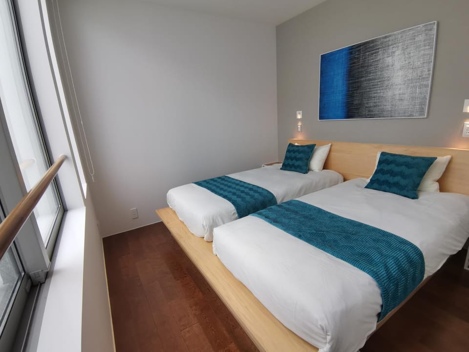 SHhotel 1フロア貸切り 広々2LDK Apartment in Naha
