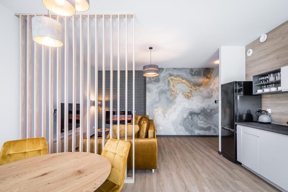 Kitchen or kitchenette, Living room, Seating area, Dining area, dishwasher, microwave