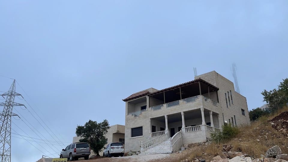 Furnished house بيت مفروش ابو فارس House in Africa