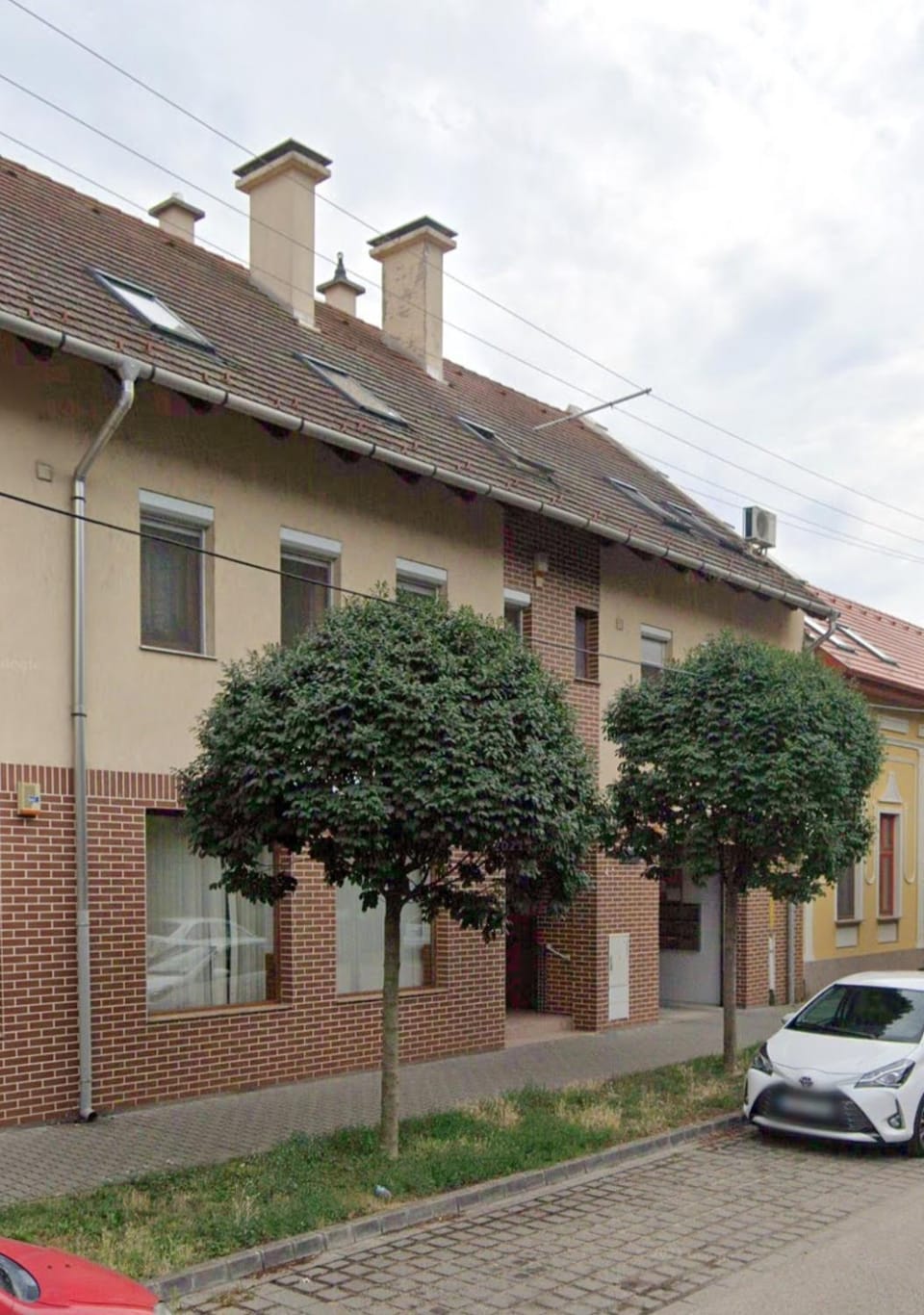 Property building, Street view