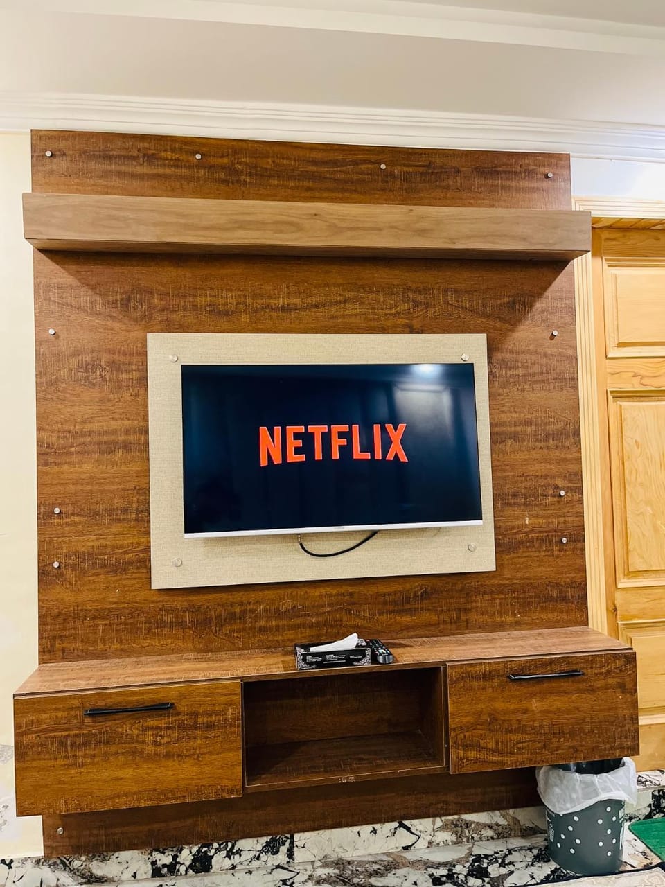 Communal lounge/ TV room, TV and multimedia, Evening entertainment