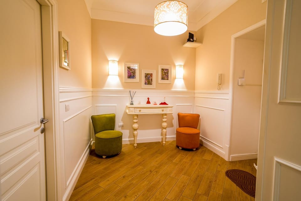 Living room, Lounge or bar, Decorative detail, Seating area, furniture, internet, Internal: Not applicable to any particular room