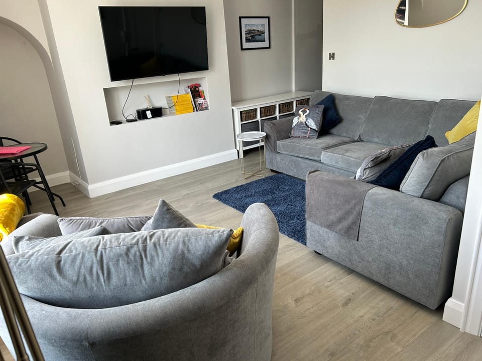 Seaview Aurora House - Central Luxury Apartment Apartment in Warrenpoint