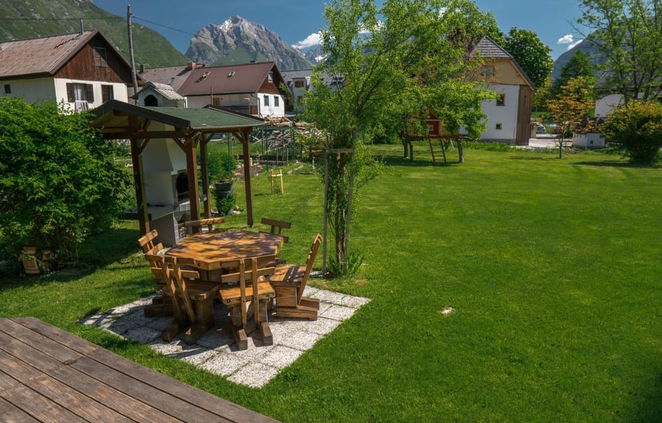 Patio, Garden