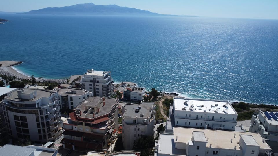 Luxury Studios - Steps from the Beach Bed and Breakfast in Sarandë