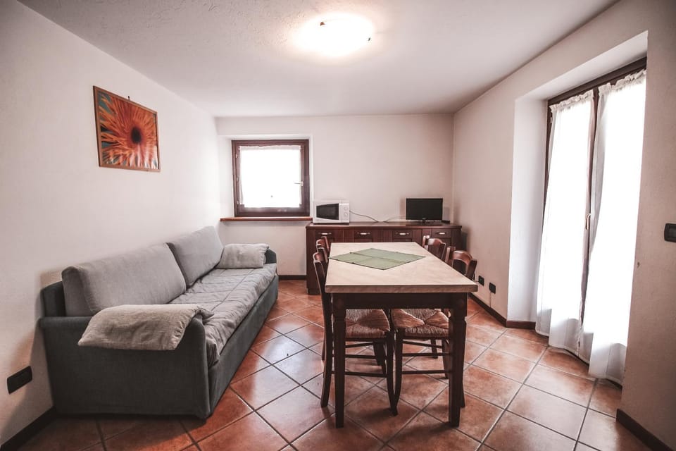 Residence Aquila - Bilo Zerbion Apartment in Aosta Valley, Italy