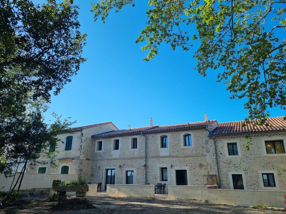 Property building, Day