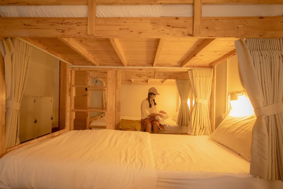 Bed, Bedroom, bunk bed
