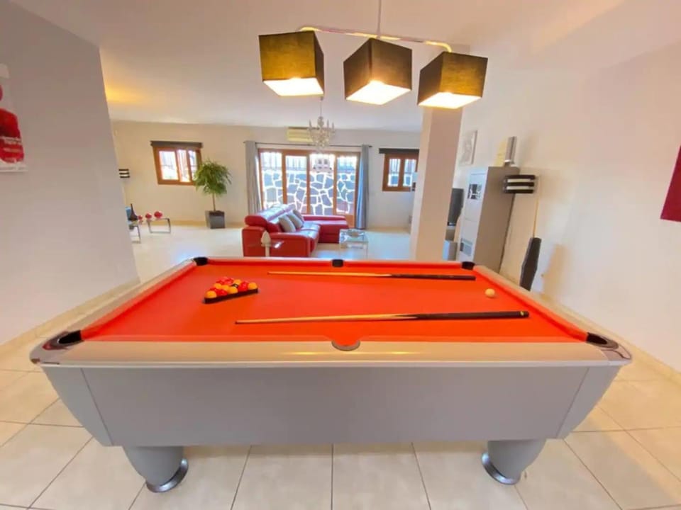 Villa Sea Breeze Ocean View Villa in Playa Blanca